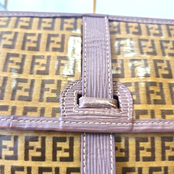 Fendi Brown Vintage Monogram Coated Canvas Messenger Bag - Picture 2 of 7